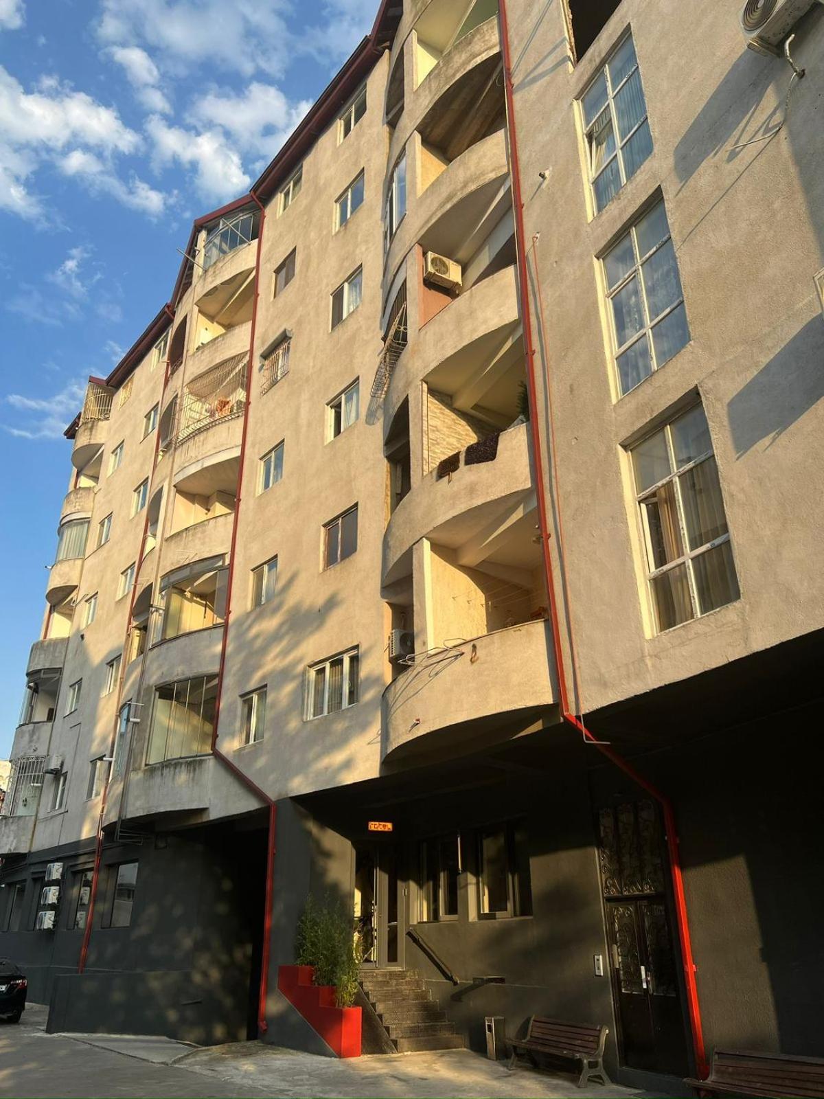 Rotel Boutique Hotel Kutaisi Exterior photo